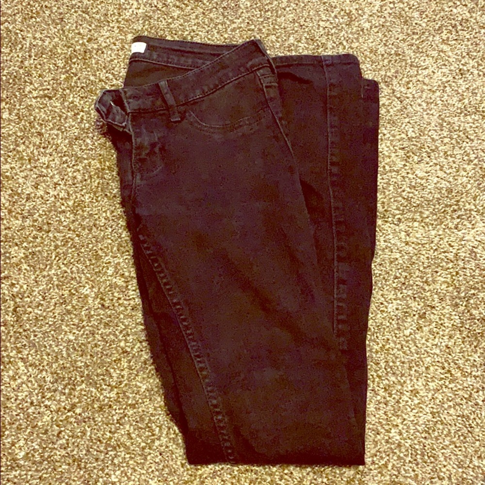 Black skinny jeans